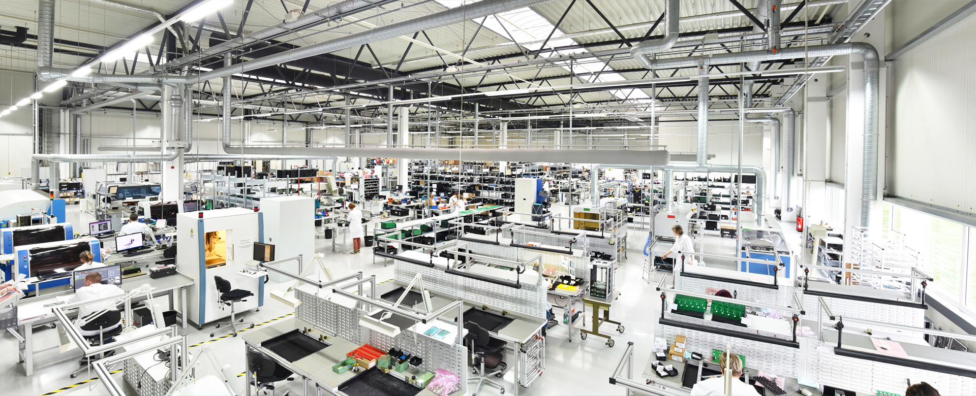 Cleaning and hygiene solutions for industrial facilities